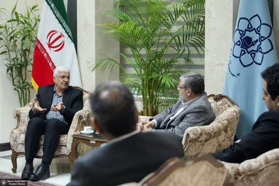 شهردار مشهد با مدیرکل اتباع و مهاجران خارجی خراسان رضوی دیدار کرد + عکس
