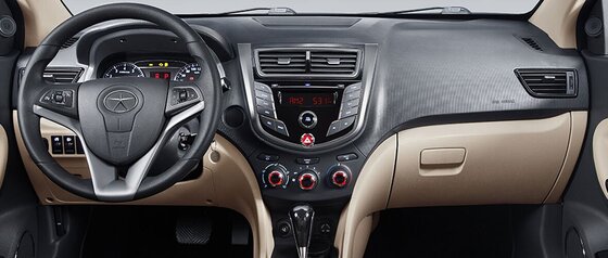 مشخصات فنی و امکانات جک j۴ کرمان موتور + عکس و تجهیزات