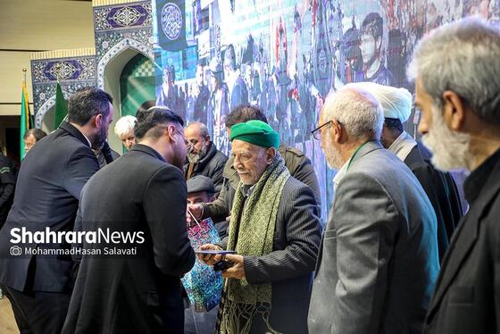 مراسم تجلیل و تکریم جمعی از خادمان هیئات مذهبی مشهد برگزار شد + فیلم و عکس