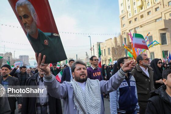 گزارش تصویری (۱) | راهپیمایی ۲۲ بهمن در مشهد