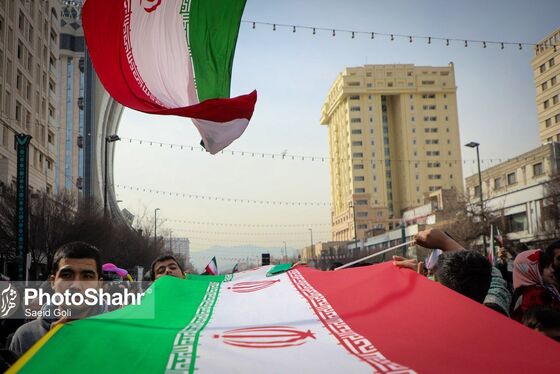 گزارش تصویری (۱) | راهپیمایی ۲۲ بهمن در مشهد