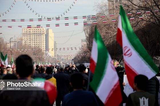 گزارش تصویری (۱) | راهپیمایی ۲۲ بهمن در مشهد