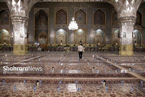 عکس| سفره افطار در حرم مطهر رضوی در شب میلاد امام حسن مجتبی(ع)