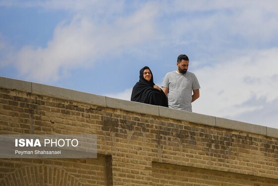 نوروزگردی | اصفهان سی و سه پل