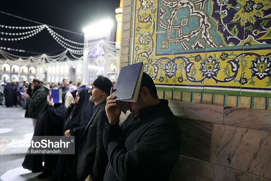 عکس| مراسم احیاء شب نوزدهم ماه رمضان در حرم مطهر رضوی (۱۱ فروردین ۱۴۰۳)