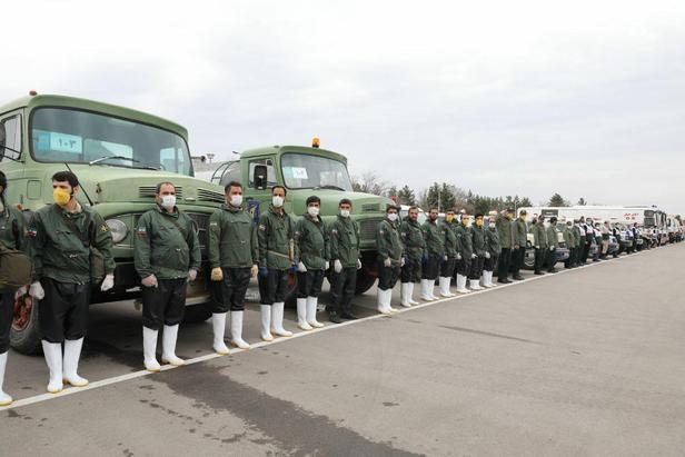 رزمایش دفاع بیولوژیک سپاه علیه کرونا در مشهد آغاز شد/۳۰۰ نقطه از مشهد گندزدایی می‌شود