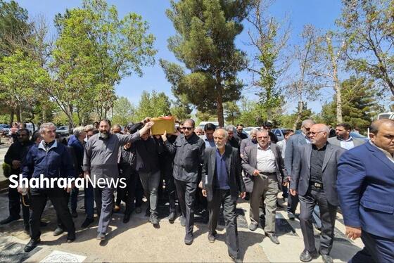 مراسم تشییع پدر شهیدان «دهنوی» در مشهد برگزار شد + فیلم