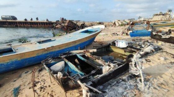 تصاویری از ویرانی بندر غزه در نتیجه بمباران اشغالگران