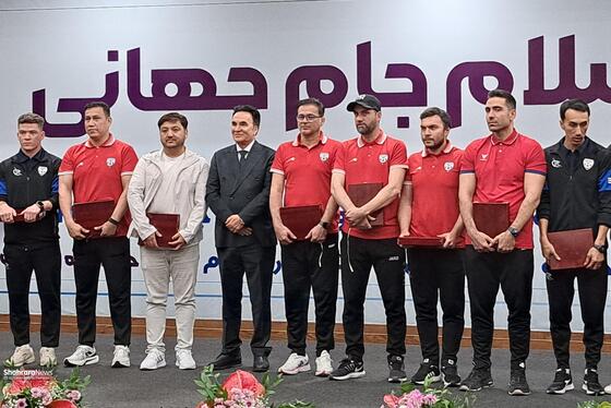 لباس محلی افغانستان بر تن مجید مرتضایی + عکس