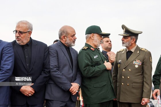 استقبال از پیکر مطهر شهدای خدمت در فرودگاه مهرآباد تهران + عکس و فیلم