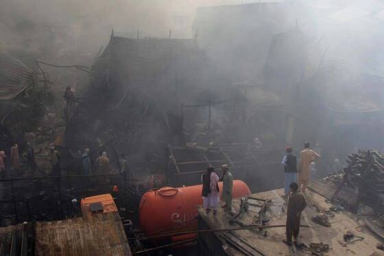 ۲۵۰۰ مغازه فروش قطعات خودرو در آتش‌سوزی قندهار از بین رفت