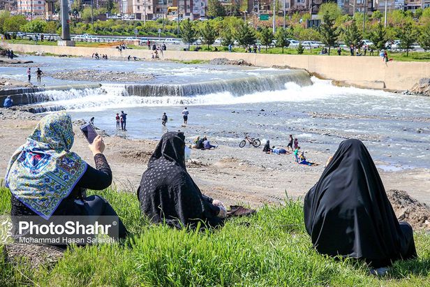 پیک‌نیک با کرونا / بی توجهی شهروندان به فاصله گذاری اجتماعی و هجوم به ییلاقات طرقبه و شاندیز و ارتفاعات جنوبی مشهد
