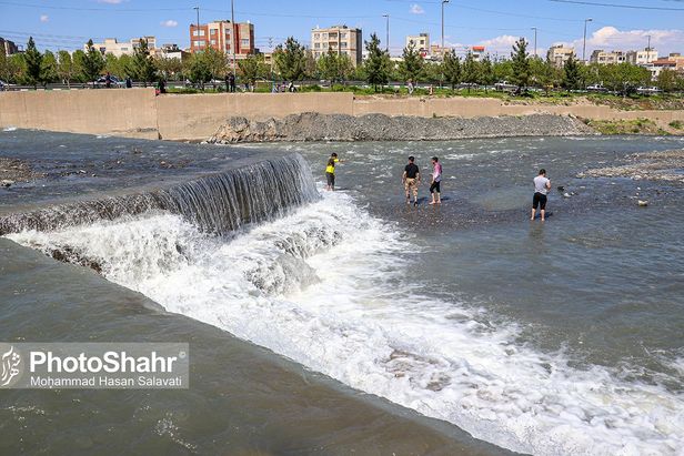 پیک‌نیک با کرونا / بی توجهی شهروندان به فاصله گذاری اجتماعی و هجوم به ییلاقات طرقبه و شاندیز و ارتفاعات جنوبی مشهد
