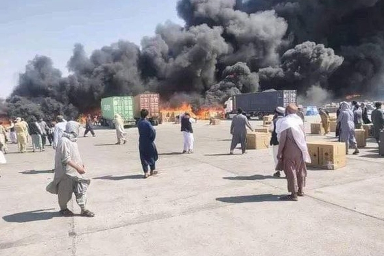 آتش سوزی مهیب در گمرک هرات + فیلم و عکس