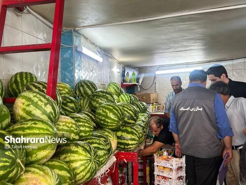 از عرضه زعفران تقلبی تا کم‌فروشی و گران‌فروشی در بازدید از بازار سرشور مشهد (۱۱ شهریور ۱۴۰۳) + فیلم و عکس