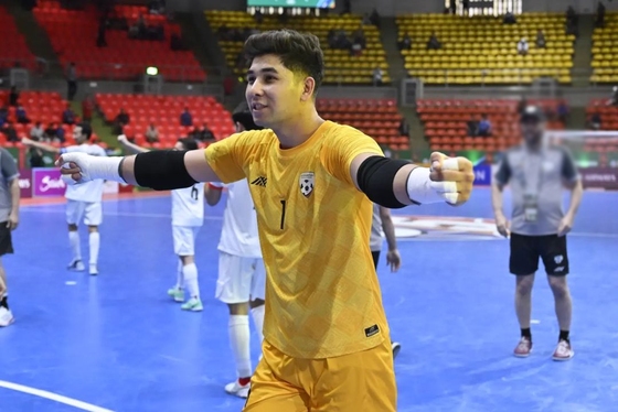 سنگربان تیم ملی فوتسال افغانستان کاندید بهترین دروازه‌بان فوتسال جهان در سال ۲۰۲۳ شد + عکس و فیلم