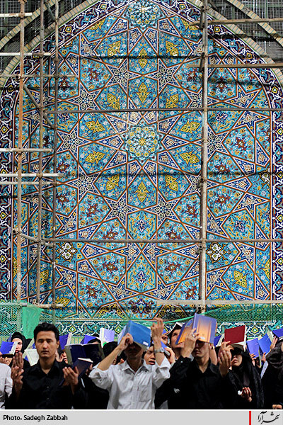 مراسم احیای شب بیست و سوم ماه رمضان در حرم رضوي