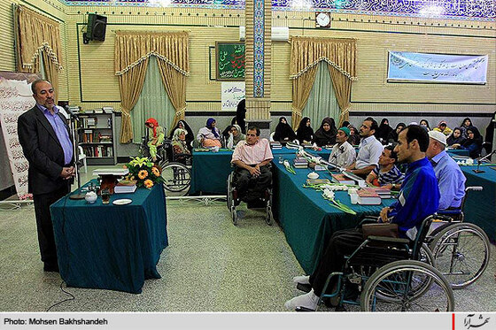 استاندار خراسان رضوي در جمع مددجويان آسايشگاه فياض بخش