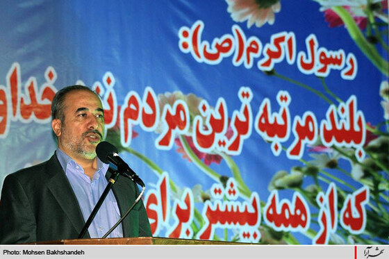 استاندار خراسان رضوي در جمع مددجويان آسايشگاه فياض بخش