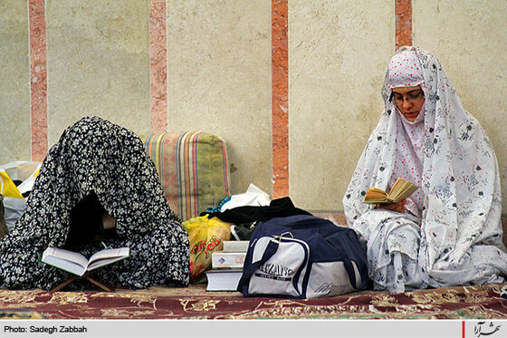 نخستين اعتكاف دانش آموزي كشور در مشهد