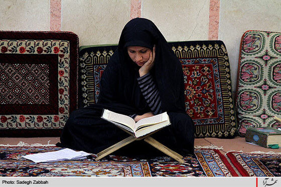 نخستين اعتكاف دانش آموزي كشور در مشهد