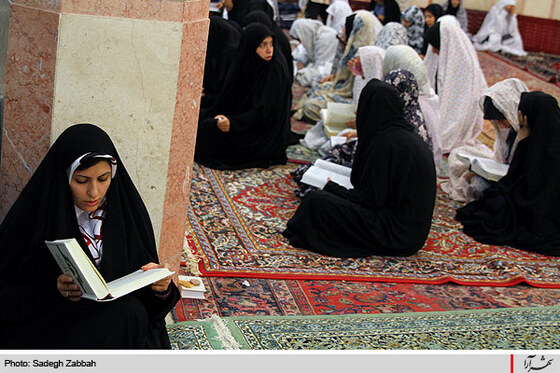 نخستين اعتكاف دانش آموزي كشور در مشهد