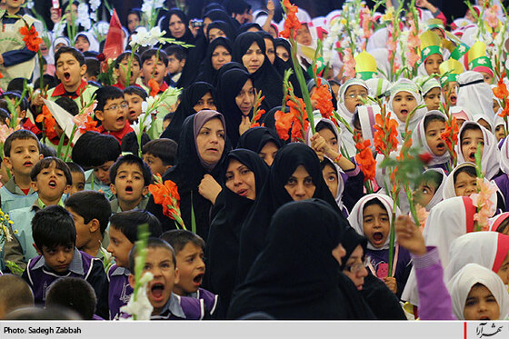جشن شكوفه ها در حرم رضوي