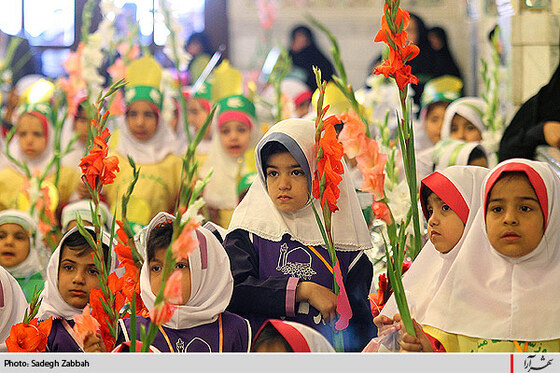 جشن شكوفه ها در حرم رضوي