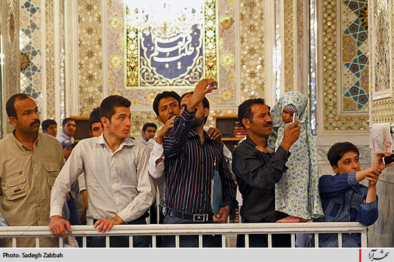 جشن شكوفه ها در حرم رضوي