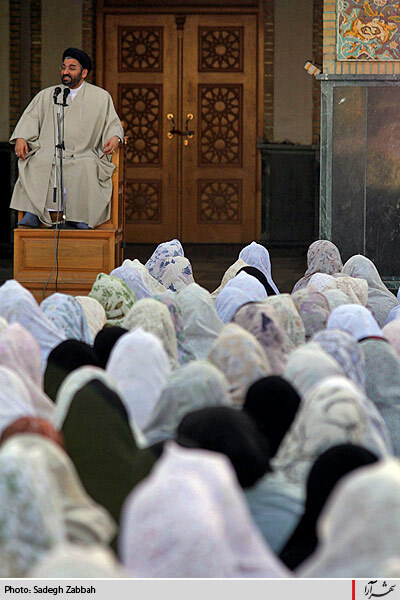 جشن ازدواج دانشجويي در حرم امام رضا(ع)