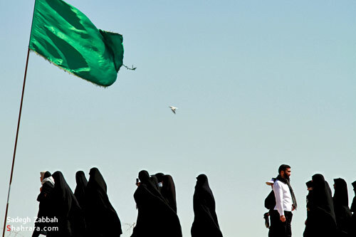 راهیان سرزمین نور