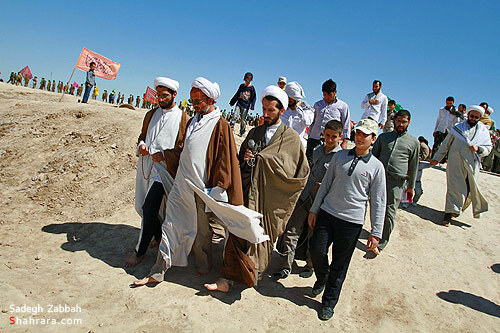 راهیان سرزمین نور