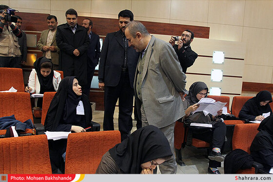 بازدید مجمود صلاحی از آزمون استخدامی شهرداری های خراسان