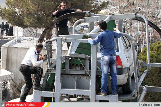 حادثه در پارکینگ مکانیزه چهارراه خیام