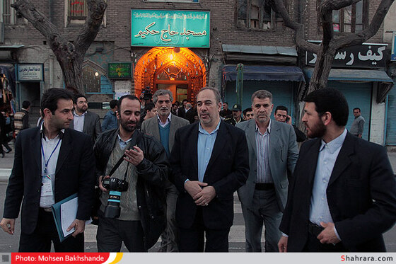 بازدید استاندار خراسان رضوی از شعب اخذ رای