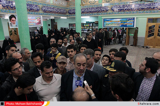 بازدید استاندار خراسان رضوی از شعب اخذ رای