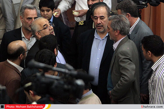 بازدید استاندار خراسان رضوی از شعب اخذ رای