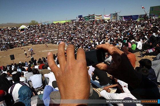 مسابقات کشتی با چوخه،یادبود شهدای شهرستان فیروزه نیشابور