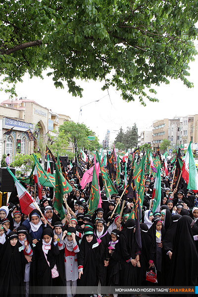 راهپیمایی حافظان حجاب