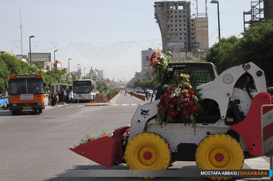 کارناوال گل در خیابانهای مشهد