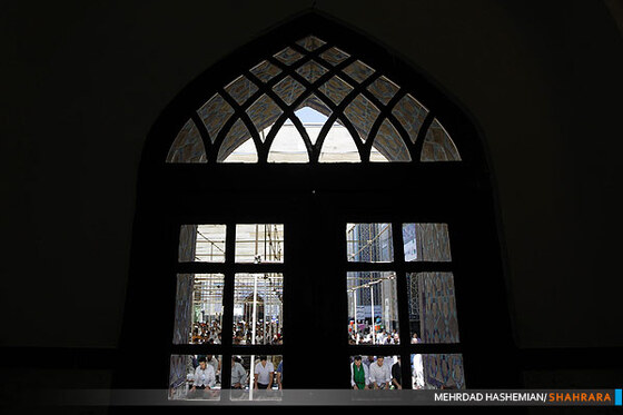 مراسم معنوی اعنکاف در حرم امام رضا(ع)