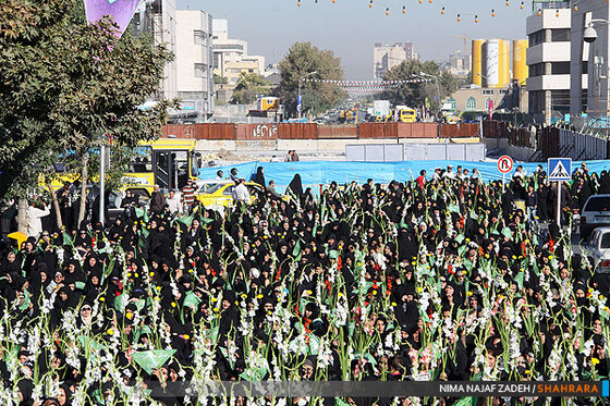گلباران حرم مطهر رضوی