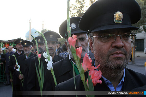 گلباران حرم مطهر رضوی