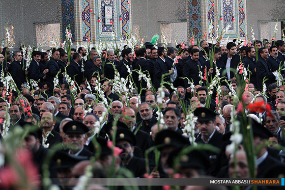 گلباران حرم مطهر رضوی