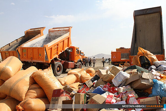انهدام 30 تن کالای قاچاق وغیر بهداشتی درمشهد