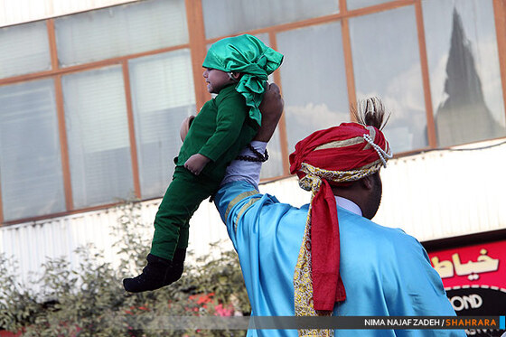 تعزیه ظهر عاشورا در چهارراه لشکر