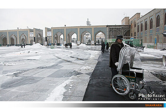 بارش اولین برف پاییزی در مشهد