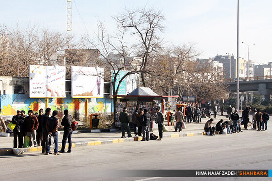 کارگران در انتظار کار!