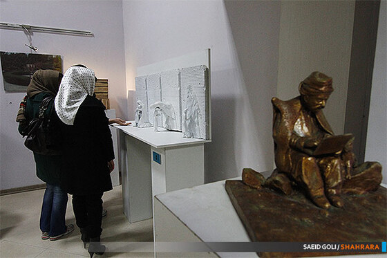 نمایش منتخبی از آثار دوسالانه مجسمه های شهری ایران در مشهد