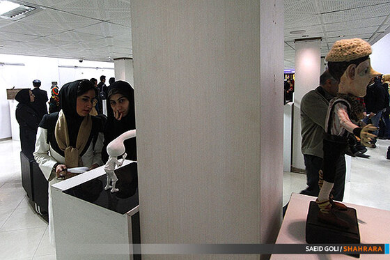 نمایش منتخبی از آثار دوسالانه مجسمه های شهری ایران در مشهد